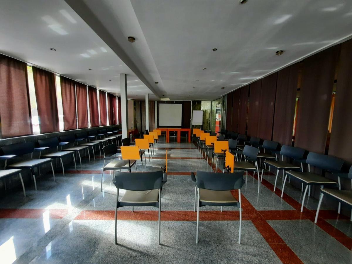 Hotel City بليفين المظهر الخارجي الصورة