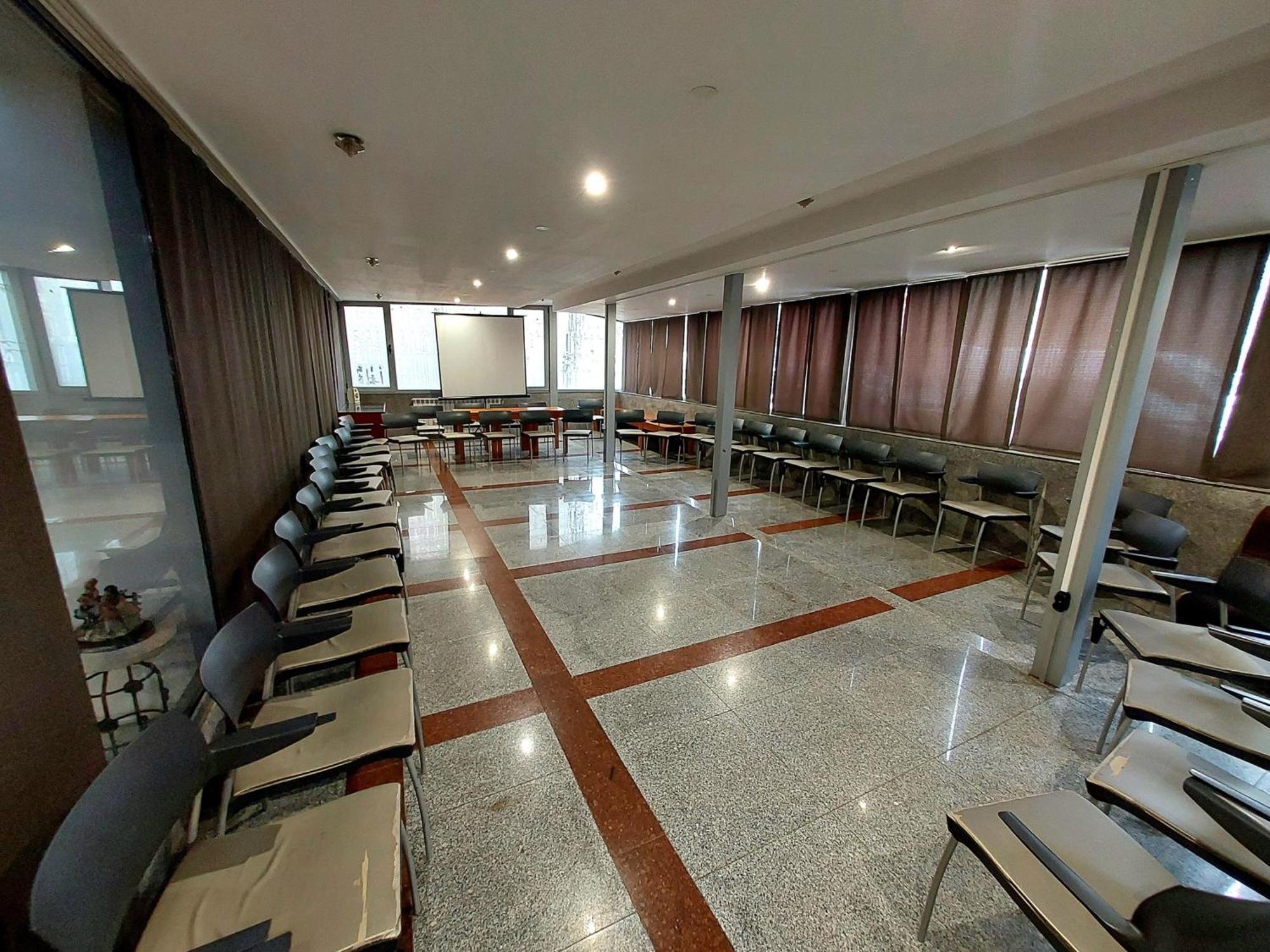 Hotel City بليفين المظهر الخارجي الصورة